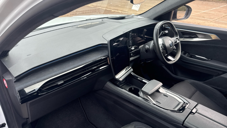 Renault Austral E-Tech FHEV Iconic Esprit Alpine 5dr Auto 4C Hybrid Estate